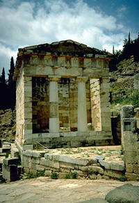 Delphi tour  visit Delphi Greece the Oracle of Delphi in Ancient Greece with the two day organized t